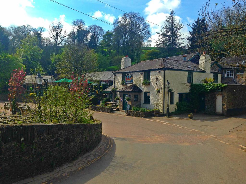 The Waterman'S Arms Panzió Totnes Kültér fotó